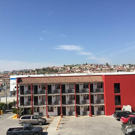 Hotel Descanso Inn 提华纳 外观 照片