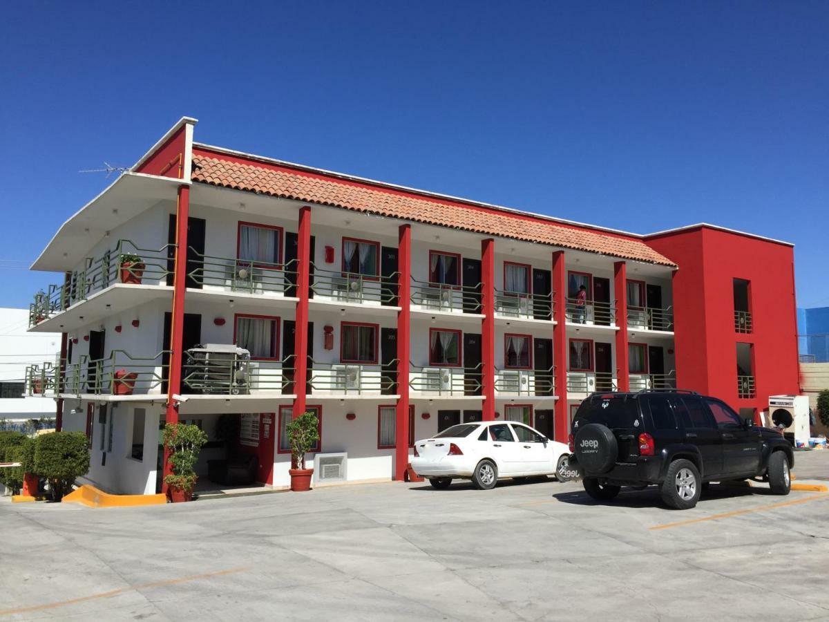 Hotel Descanso Inn 提华纳 外观 照片